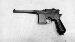 СХП пистолет - Mauser C96 (образца 1912 года)