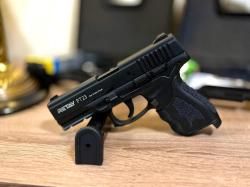 Сигнальные пистолеты: PT23, F92, G19C, TR17.