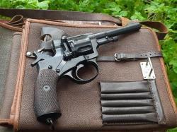 Макет револьвера Наган 1932 года выпуска ЗиД новый, не шлифован, отличный экземпляр