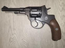 Наган револьвер Gletcher NGT F  Umarex Colt SAA 45 BB Nickel кольт миротворец.