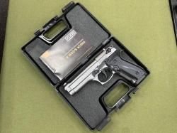 Сигнальный пистолет Beretta B92-S Фумо