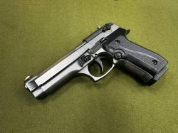 Сигнальный пистолет Beretta B92-S Фумо