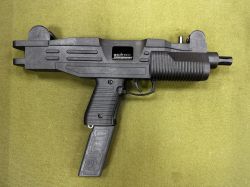 Сигнальный пистолет Blow SWAT (UZI)