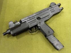 Сигнальный пистолет Blow SWAT (UZI)