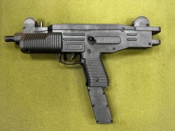 Сигнальный пистолет Blow SWAT (UZI)