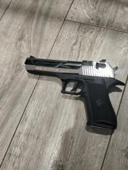 Сигнальный пистолет Desert Eagle