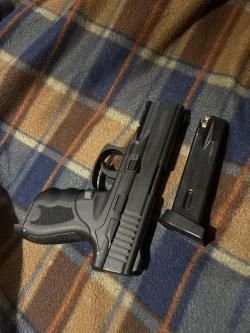 Сигнальный пистолет RETAY PT23 cal 9mm P.A.K