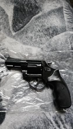 Сигнальный Револьвер Таурус-Курс, 10тк. новый!