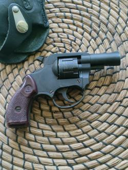 Сигнальный револьвер ТОЗ-101С. 