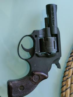 Сигнальный револьвер ТОЗ-101С. 