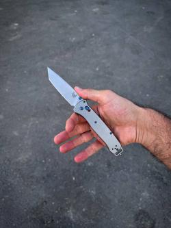  Складной нож Benchmade 537