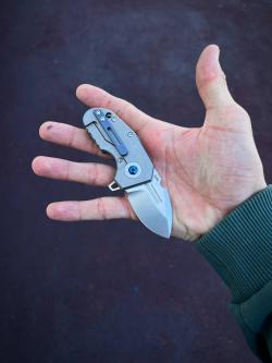 Складной нож Benchmade Micro Pocket Rocket