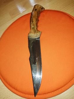 СКОРПИОН - охотничий нож.