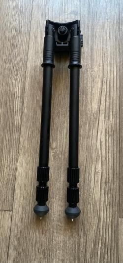 Сошки Vanguard Equalizer 2QS складные, 350-720 мм, на антабку