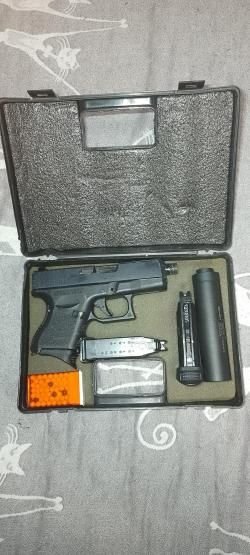 Сpайкбольная верcия пистолета Glock 26