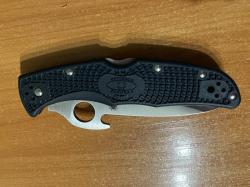 Spyderco Endura 4 Wave, Gray FRN Handle