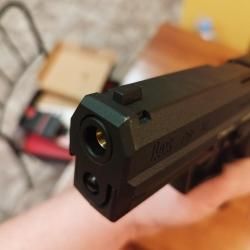 Страйкбольный пистолет Umarex HK P8A1