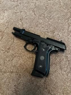 Stalker ST-41061B (Beretta B92)