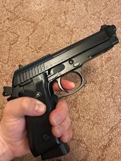 Stalker ST-41061B (Beretta B92)