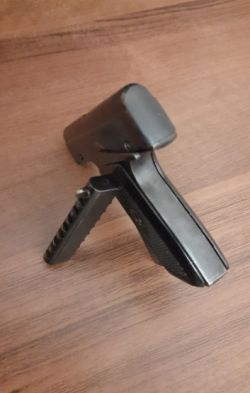 Стартовый пистолет СПЛ (1959 год)-обойма "Б"