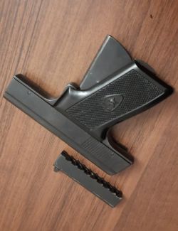 Стартовый пистолет СПЛ (1959 год)-обойма "Б"