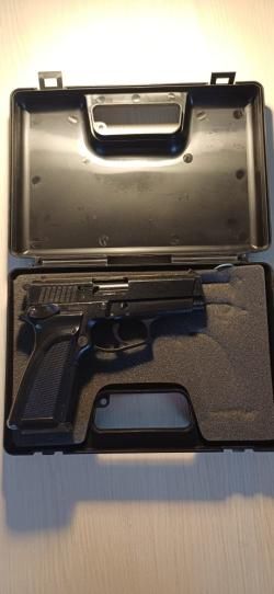 STEEL Cal.10х22 Т