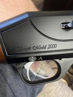 STOEGER 2000