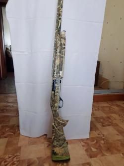 Stoeger 2000 