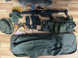 Страйкбольный  комплект Ares M4 Amoeba Honey BadgerBK