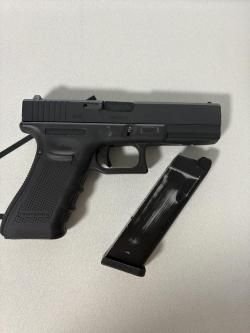 страйкбольный пистолет glock 18c we