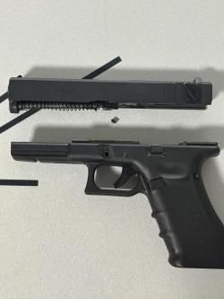 страйкбольный пистолет glock 18c we