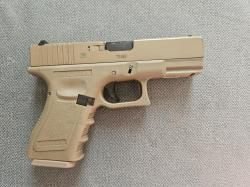 Страйкбольный пистолет Glock 19 