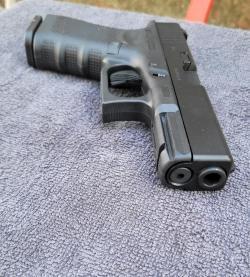 Страйкбольный пистолет Umarex Glock 19 Gen 4  