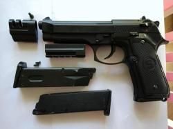 Страйкбольный пистолет KJW Beretta M9A1