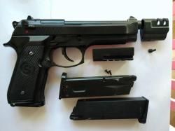 Страйкбольный пистолет KJW Beretta M9A1