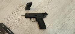 Страйкбольный пистолет KJW CZ-75 Gas (KP-09)