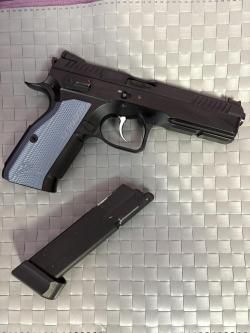 Страйкбольный пистолет KJW CZ Shadow 2, Green Gas GBB