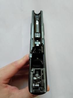 Страйкбольный пистолет KJW Glock 23