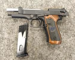 Страйкбольный пистолет WE Beretta M92F Samurai Edge (Resident Evil)