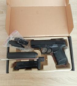 Страйкбольный пистолет (WE) PX001 Walther P99 Black CO2