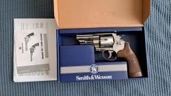 Страйкбольный револьвер Umarex S&W M29 CO2 (3 дюйма)