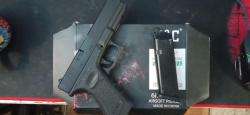 Страйкбольный пистолет East Crane  Glock 17 Gen 3