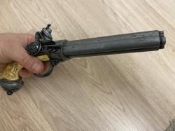 Сувенирный пистолет Denix 1680