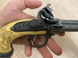 Сувенирный пистолет Denix 1680