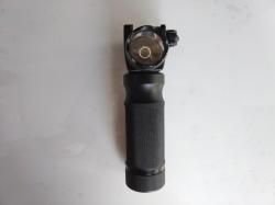 Тактическая ручка -фонарь 