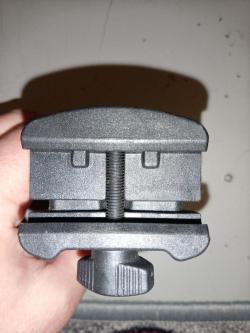 Тактическая рукоять DLG