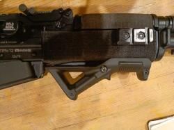 Тактическая рукоятка Magpul AFG