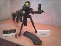 тактический фонарь SureFire 