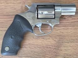 TAURUS LOM-13, cal. 9 mm P.A., Brasil