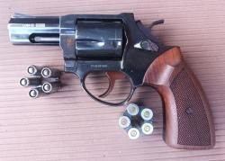 Taurus Lom-13 Kurs, 10x28